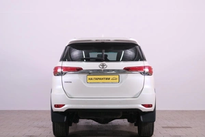 Внедорожник Toyota Fortuner 2019 года, 4299000 рублей, Омск