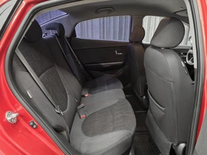 Седан Kia Rio 2012 года, 769000 рублей, Красноярск