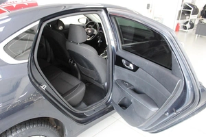 Седан Kia Cerato 2019 года, 1790000 рублей, Клинцы