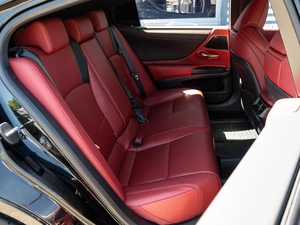 Седан Lexus ES 2020 года, 4670000 рублей, Краснодар