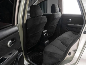 Седан Nissan Tiida 2011 года, 869000 рублей, Тюмень