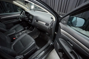 Внедорожник Mitsubishi Outlander 2015 года, 1649000 рублей, Красноярск