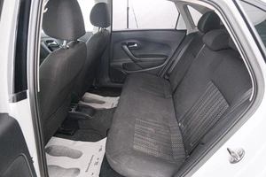 Седан Volkswagen Polo 2018 года, 869000 рублей, Красноярск