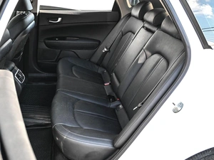 Седан Kia Optima 2019 года, 1749000 рублей, Кирилловка
