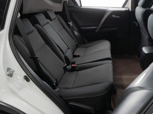 Внедорожник Toyota RAV4 2017 года, 2769000 рублей, Тюмень