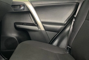 Внедорожник Toyota RAV4 2016 года, 2490000 рублей, Солонцы