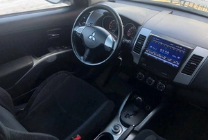 Внедорожник Mitsubishi Outlander 2012 года, 1280000 рублей, Солонцы