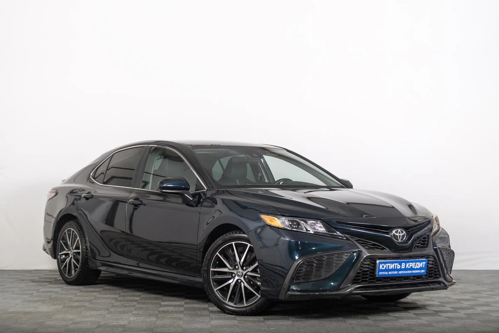 Седан Toyota Camry 2021 года, 3149000 рублей, Томск