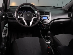 Седан Hyundai Solaris 2012 года, 674000 рублей, Воронеж