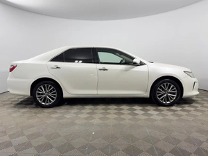 Седан Toyota Camry 2016 года, 1732100 рублей, Казань