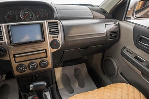 Внедорожник Nissan X-Trail 2006 года, 949000 рублей, Барнаул