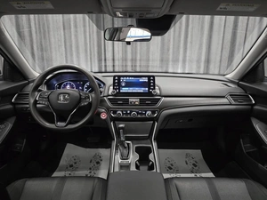 Седан Honda Accord 2017 года, 2380000 рублей, Красноярск