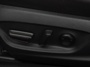 Седан Toyota Camry 2019 года, 2915000 рублей, Воронеж