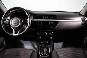 Седан Kia Rio 2020 года, 1099000 рублей, Сургут