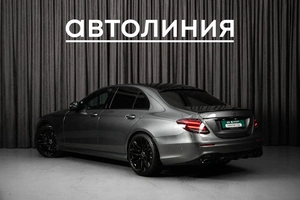 Седан Mercedes-benz E-класс 2018 года, 4100000 рублей, Красноярск