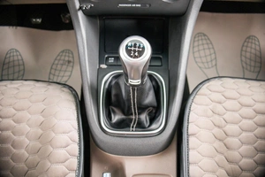 Хетчбэк Volkswagen Golf 2011 года, 699000 рублей, Пермь