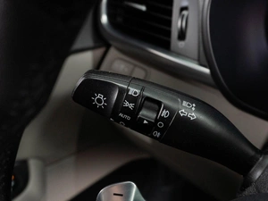 Седан Kia Optima 2016 года, 1599000 рублей, Тюмень