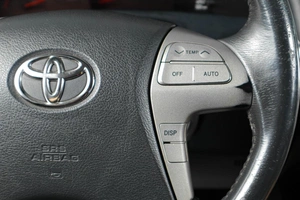 Седан Toyota Camry 2007 года, 829000 рублей, Тюмень