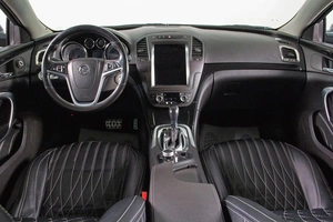 Хетчбэк Opel Insignia 2009 года, 819000 рублей, Сургут