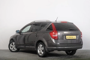 Универсал Kia Ceed 2011 года, 929000 рублей, Томск