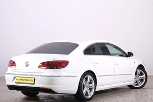 Седан Volkswagen Passat CC 2013 года, 1329000 рублей, Омск