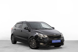 Хетчбэк Kia Rio 2017 года, 989000 рублей, Барнаул