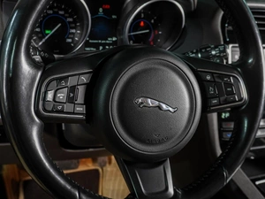 Внедорожник Jaguar F-Pace 2016 года, 2149000 рублей, Воронеж