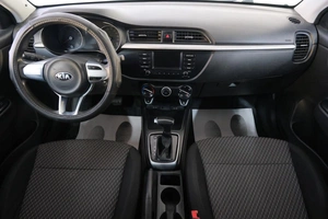 Седан Kia Rio 2018 года, 1079000 рублей, Омск