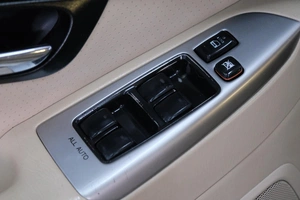 Внедорожник Toyota Land Cruiser Prado 2007 года, 1899000 рублей, Омск