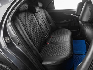Седан Toyota Corolla 2011 года, 1149000 рублей, Тюмень