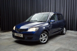 Хетчбэк Mazda Demio 2004 года, 399000 рублей, Красноярск