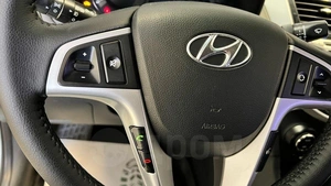 Хетчбэк Hyundai Solaris 2011 года, 828000 рублей, Красноярск