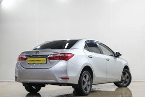 Седан Toyota Corolla 2013 года, 1399000 рублей, Новокузнецк