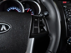 Внедорожник Kia Sorento 2011 года, 1810000 рублей, Волгоград