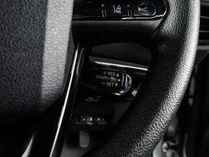 Лифтбек Toyota Prius 2019 года, 1699000 рублей, Воронеж