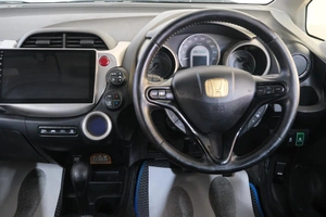 Хетчбэк Honda Fit 2010 года, 799000 рублей, Омск