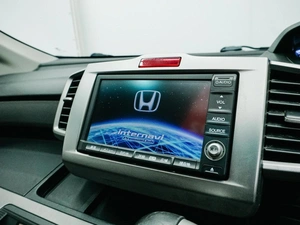 Минивэн Honda Freed 2011 года, 956000 рублей, Красноярск