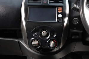 Хетчбэк Nissan March 2015 года, 639000 рублей, Новосибирск