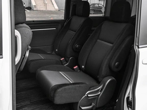 Минивэн Honda Stepwgn Spada 2019 года, 2949000 рублей, Кирилловка