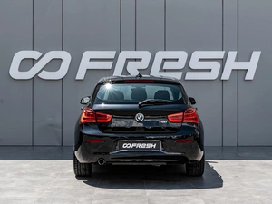 Хетчбэк BMW 1 серия 2018 года, 1560000 рублей, Краснодар