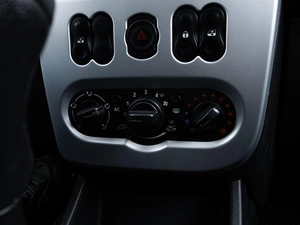 Хетчбэк Renault Sandero 2012 года, 722000 рублей, Ставрополь
