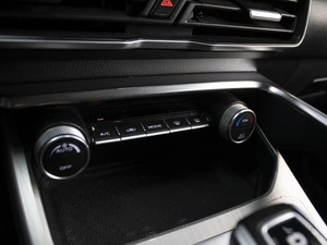 Внедорожник Geely Coolray 2019 года, 1480000 рублей, Омск