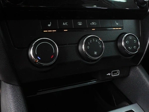 Лифтбек Skoda Octavia 2019 года, 1869040 рублей, Красный Пахарь