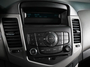 Седан Chevrolet Cruze 2011 года, 869000 рублей, Аксай