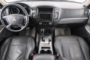 Внедорожник Mitsubishi Pajero 2014 года, 2599000 рублей, Красноярск