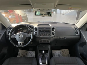 Внедорожник Volkswagen Tiguan 2011 года, 1387000 рублей, Солонцы