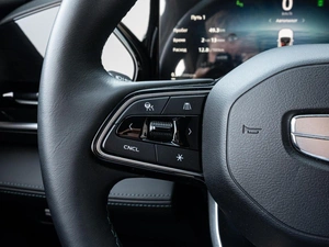 Внедорожник Geely Monjaro 2025 года, 4040000 рублей, Краснодар