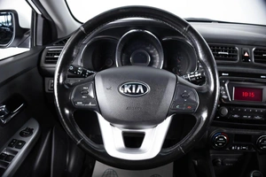 Хетчбэк Kia Rio 2013 года, 999000 рублей, Пермь