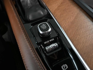 Внедорожник Volvo XC90 2020 года, 3929000 рублей, Ростов-на-Дону