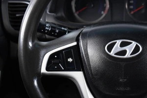 Седан Hyundai Solaris 2014 года, 689000 рублей, Пермь